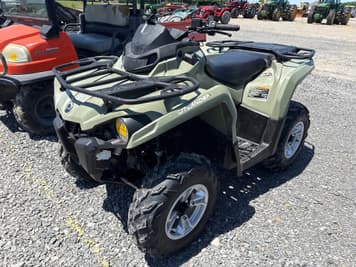 Main image Can-Am Outlander